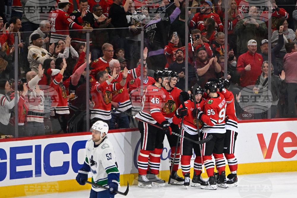 Canucks Blackhawks Hockey