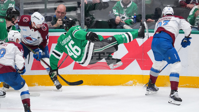 Колорадо стигна до драматичен успех над Далас в НХЛ