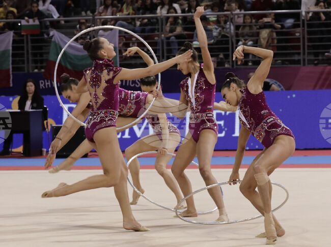 Художествена гимнастика - Световна купа - ансамбъл на България - финал