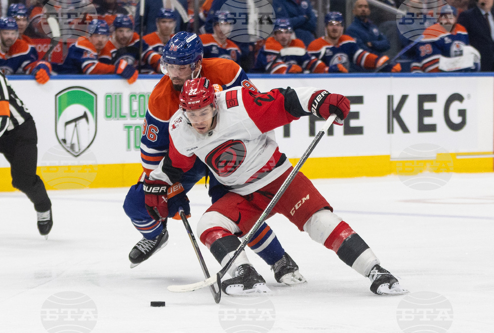 Hurricanes Oilers Hockey