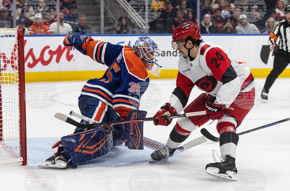 Hurricanes Oilers Hockey