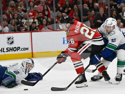 Canucks Blackhawks Hockey