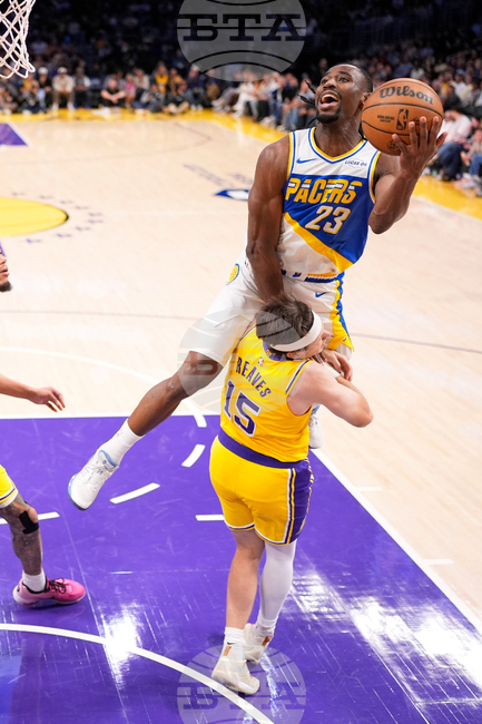 APTOPIX Pacers Lakers Basketball