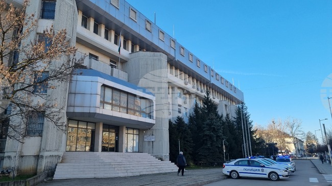 Неправомерно съхранявани боеприпаси за ловна пушка иззе полицията в Търговище 