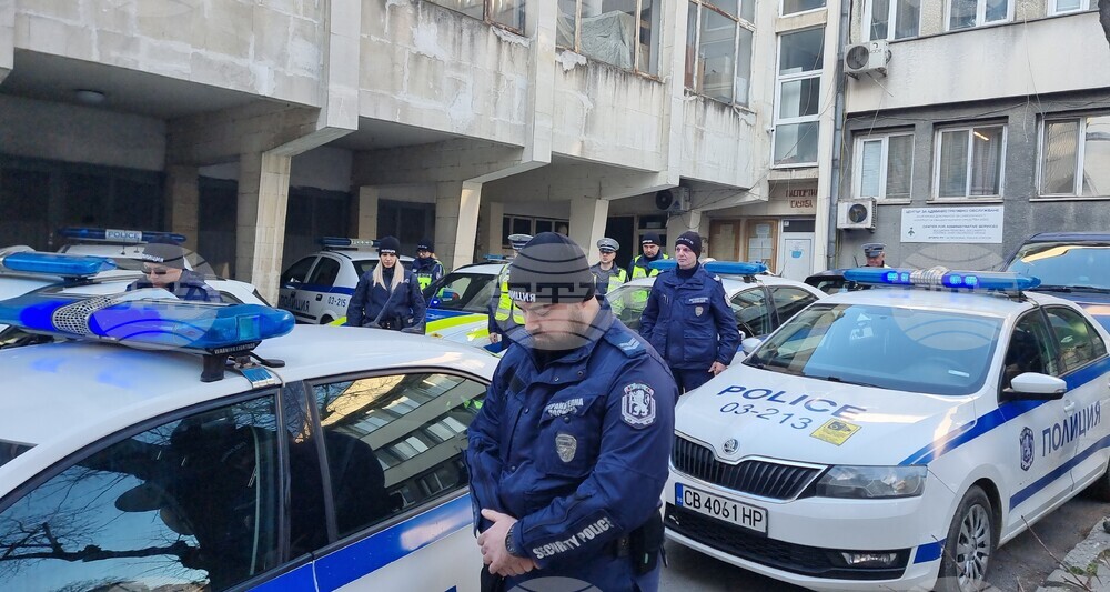 Варна - полиция - почит към загиналите служители на МВР