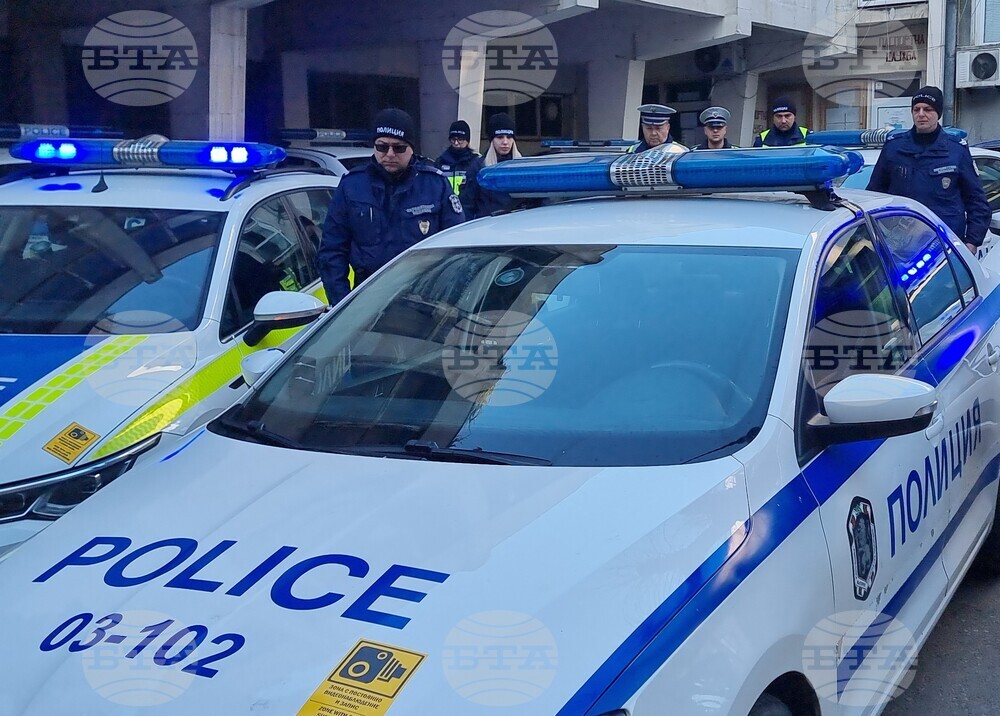 Варна - полиция - почит към загиналите служители на МВР