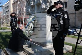 Международен ден в памет на загиналите служители на реда - поднасяне на венци