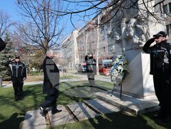 Международен ден в памет на загиналите служители на реда - поднасяне на венци