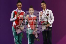 Художествена гимнастика - Световна купа - бухалки - награждаване