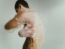 Спектакълът „Око“ на Деян Георгиев и Бианка Браунесбергер, снимка – екип