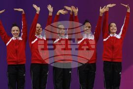 Художествена гимнастика - Световна купа - ансамбъл - три ленти и две топки - награждаване