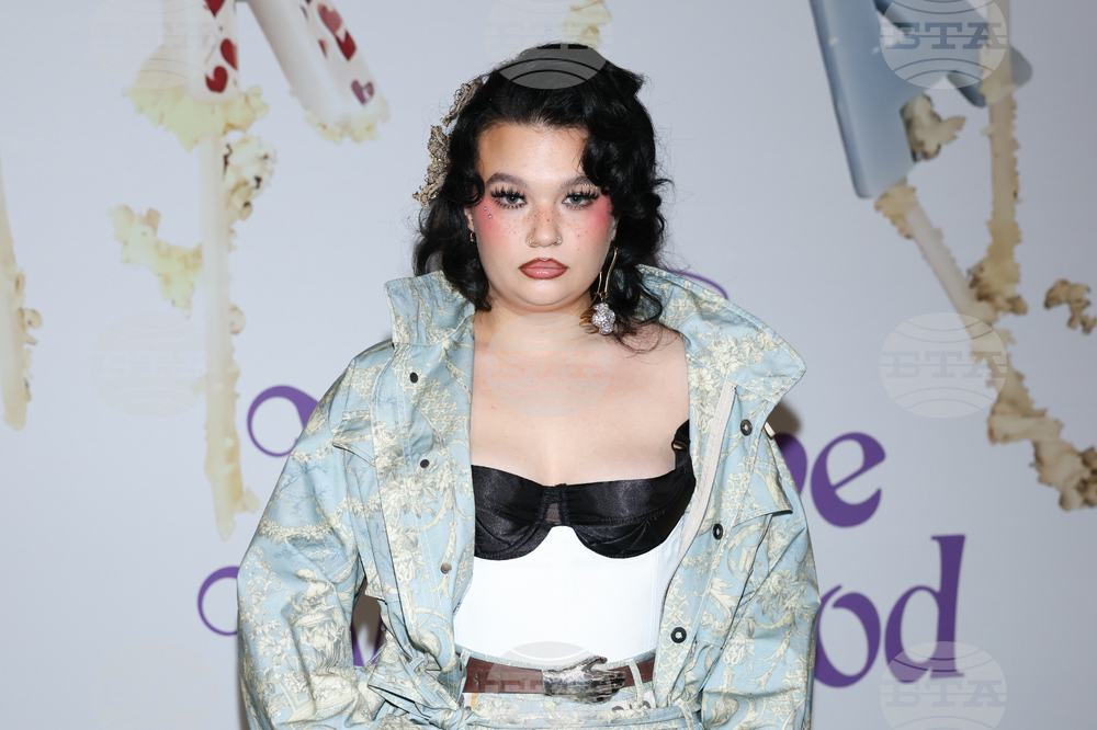 France Fashion Vivienne Westwood F/W 26/27 Photo Call