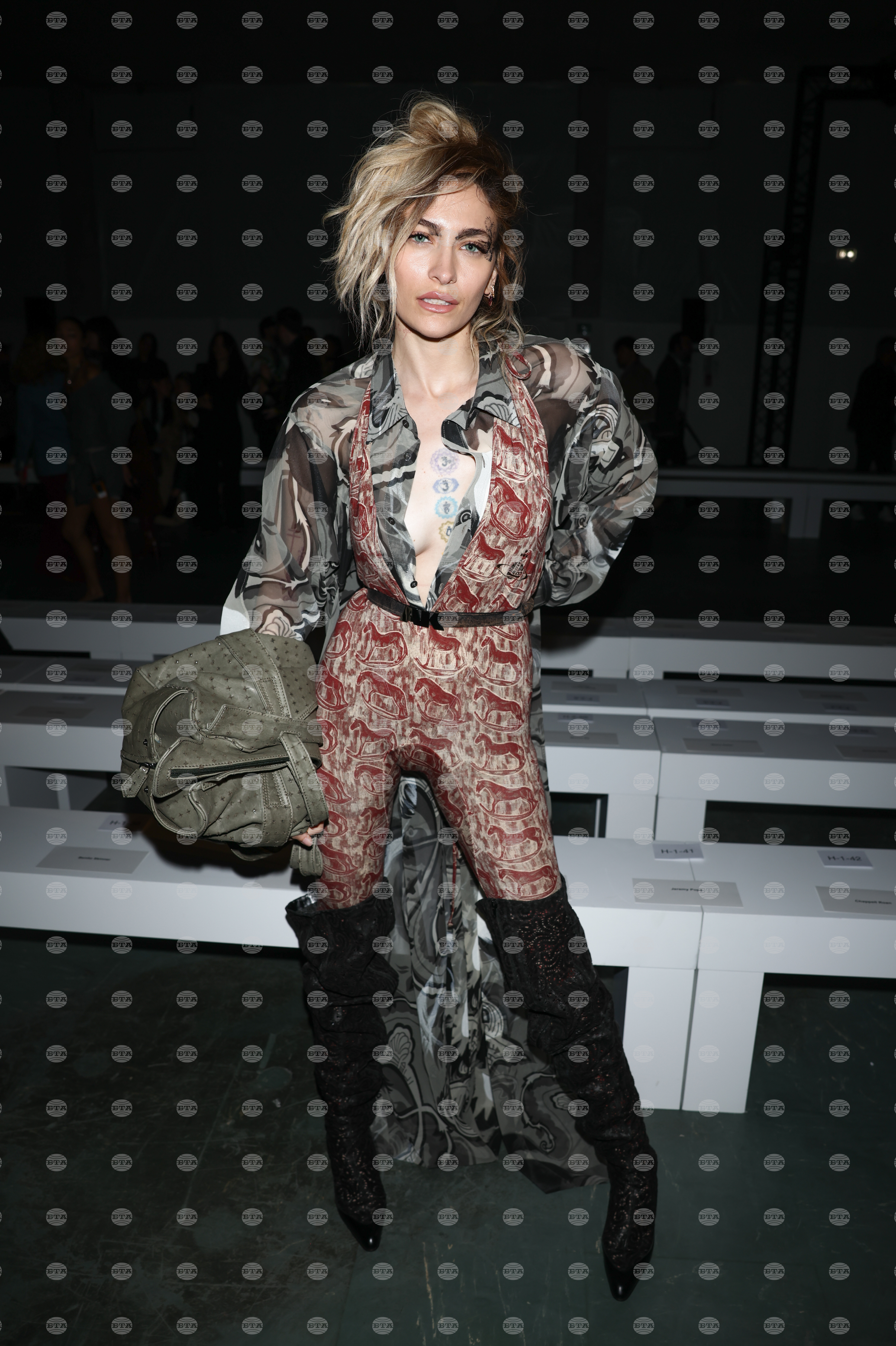 France Fashion Vivienne Westwood F/W 26/27 Front Row