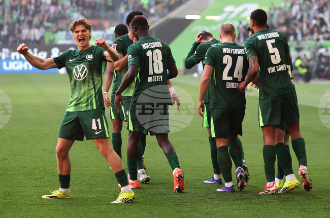Икономиите и съкращенията в концерна "Фолксваген" може да засегнат футболния клуб Волфсбург 