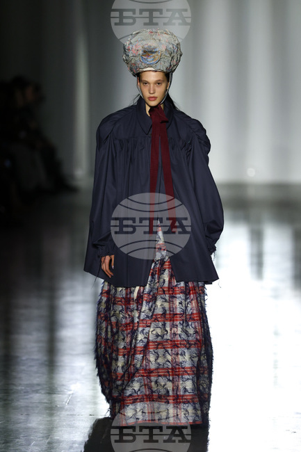 France Fashion Vivienne Westwood F/W 26/27