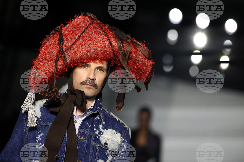 France Fashion Vivienne Westwood F/W 26/27