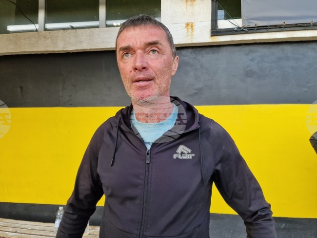 „В Горна Оряховица беше много тежко, все едно играхме два дни“, доволен е от победата треньорът на Марек (Дупница) Анжело Кючуков