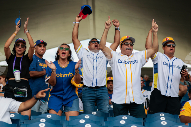WBC Colombia Canada Baseball