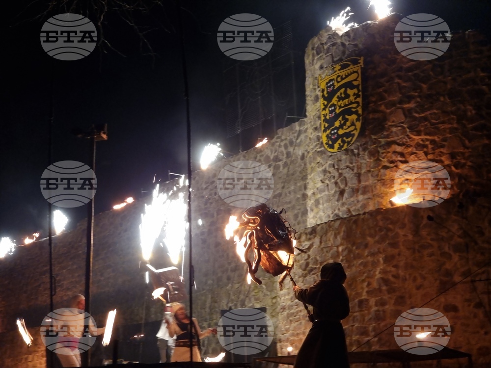 Ямбол - „Дъбилин - огънят разказва“ - средновековна крепост - огнен спектакъл