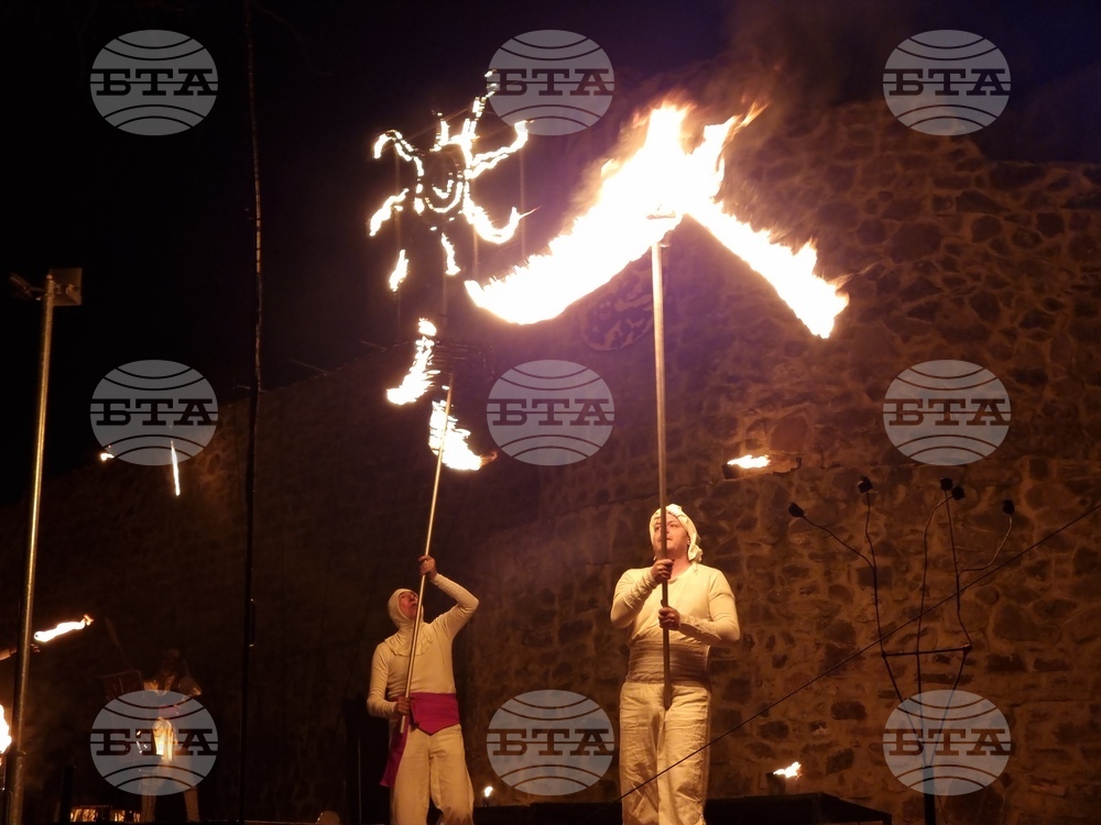 Ямбол - „Дъбилин - огънят разказва“ - средновековна крепост - огнен спектакъл