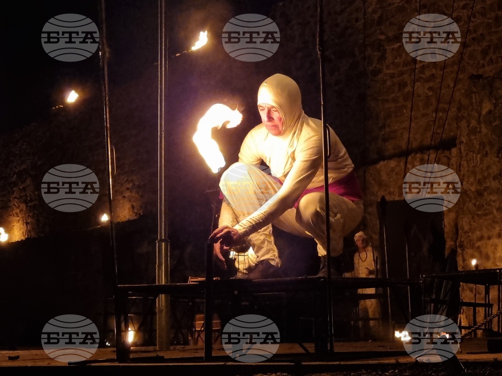 Ямбол - „Дъбилин - огънят разказва“ - средновековна крепост - огнен спектакъл