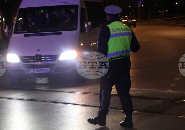 НДК - изборен център - изборни книжа - полиция