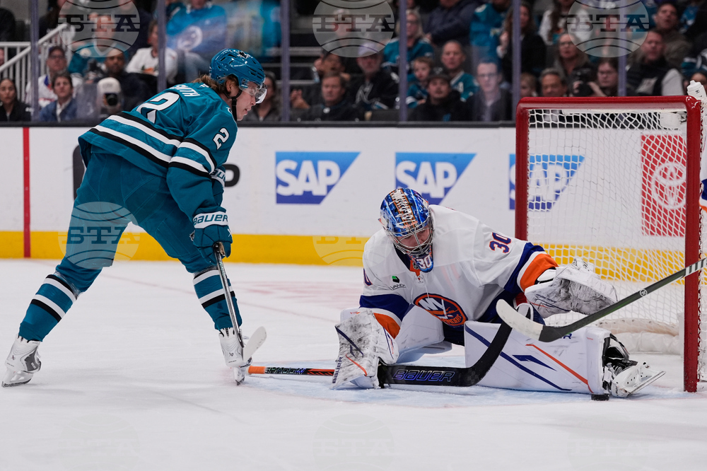 Islanders Sharks Hockey