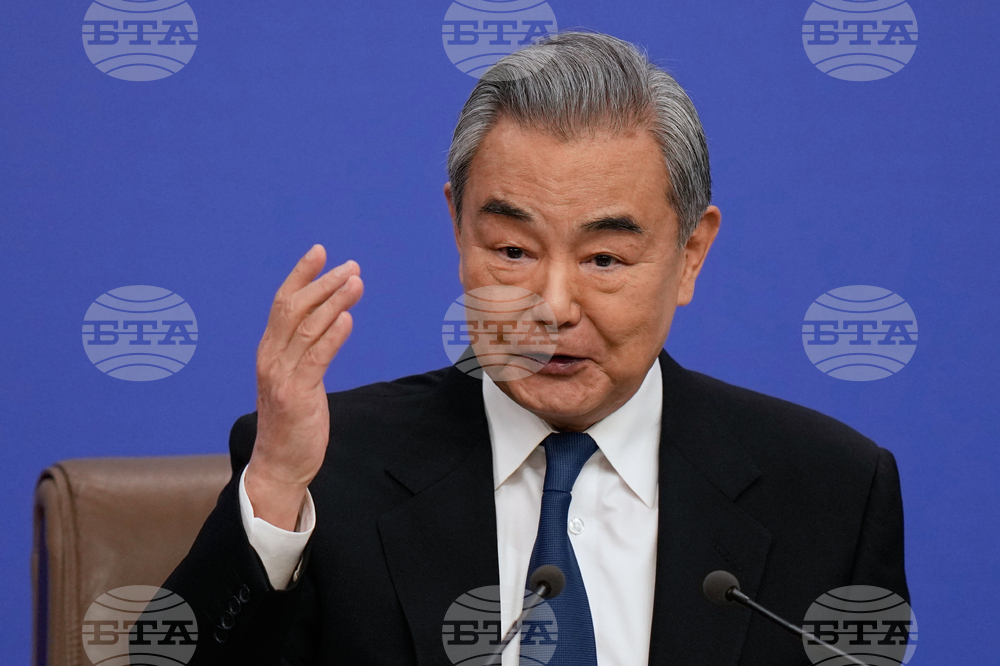 Пекин разкритикува блокадата на Ормузкия проток