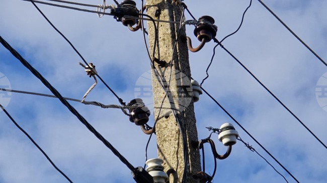 Заради ремонт са възможни смущения в електрозахранването в части от общините Луковит, Плевен, Долни Дъбник и Червен бряг на 30 март