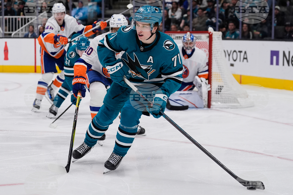 Islanders Sharks Hockey