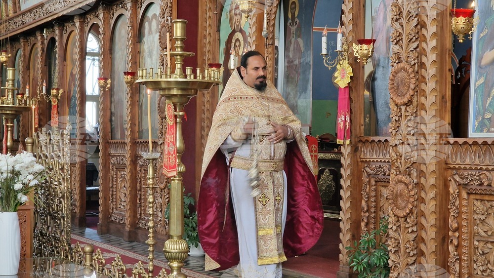 Шумен - храм „Свети Три Светители“ - неделна проповед