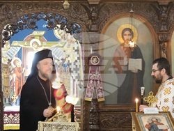 Русе - храм „Свети Архангел Михаил“ - литургия - епископ Макарий 