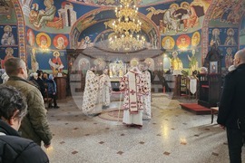 Русе - храм „Свети Архангел Михаил“ - литургия - епископ Макарий 