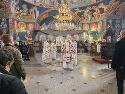 Русе - храм „Свети Архангел Михаил“ - литургия - епископ Макарий 