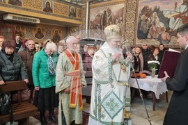Търговище - Василиева света Литургия - митрополит Йоан