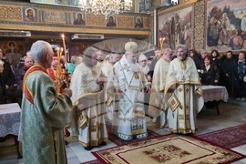 Търговище - Василиева света Литургия - митрополит Йоан