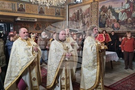 Търговище - Василиева света Литургия - митрополит Йоан