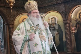 Търговище - Василиева света Литургия - митрополит Йоан