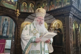 Търговище - Василиева света Литургия - митрополит Йоан