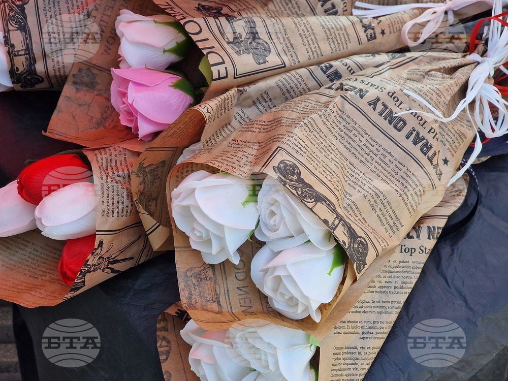 Пазарджик - 8 март - цветя