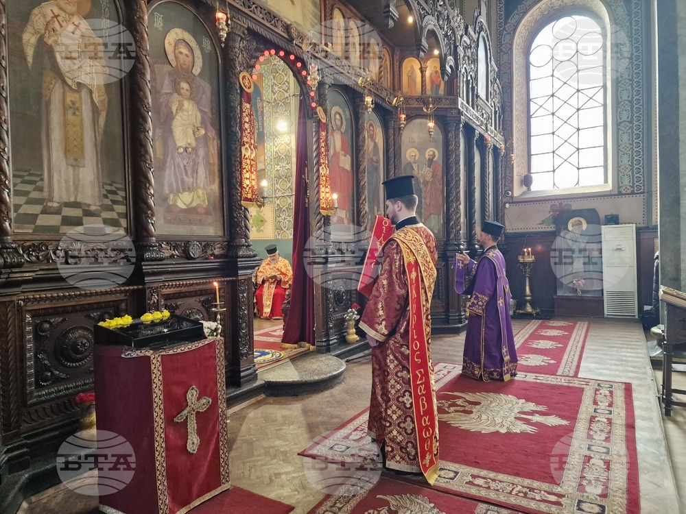 Стара Загора - Митрополит Киприан - юбилей - литургия