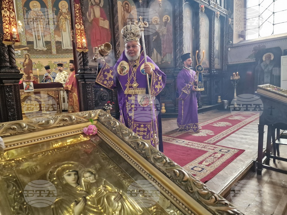 Стара Загора - Митрополит Киприан - юбилей - литургия