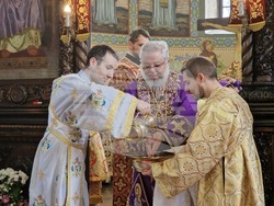 Стара Загора - Митрополит Киприан - юбилей - литургия