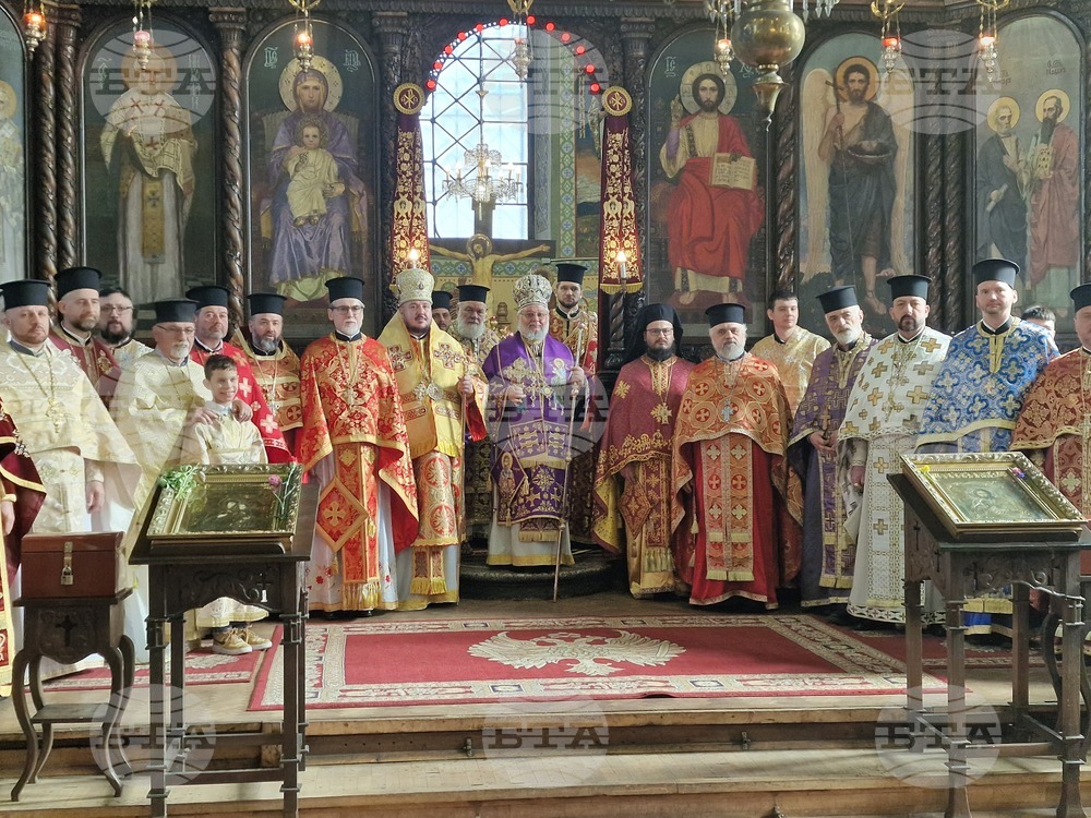 Стара Загора - Митрополит Киприан - юбилей - литургия