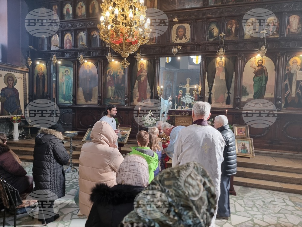 Добрич - неделна литургия