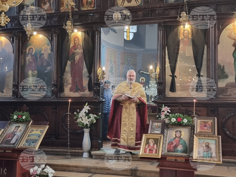 Добрич - неделна литургия