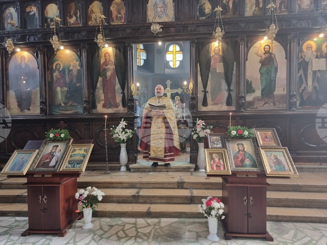 Истинската промяна започва с покаяние и Божията благодат, каза отец Велико в храм "Св. Троица" в Добрич