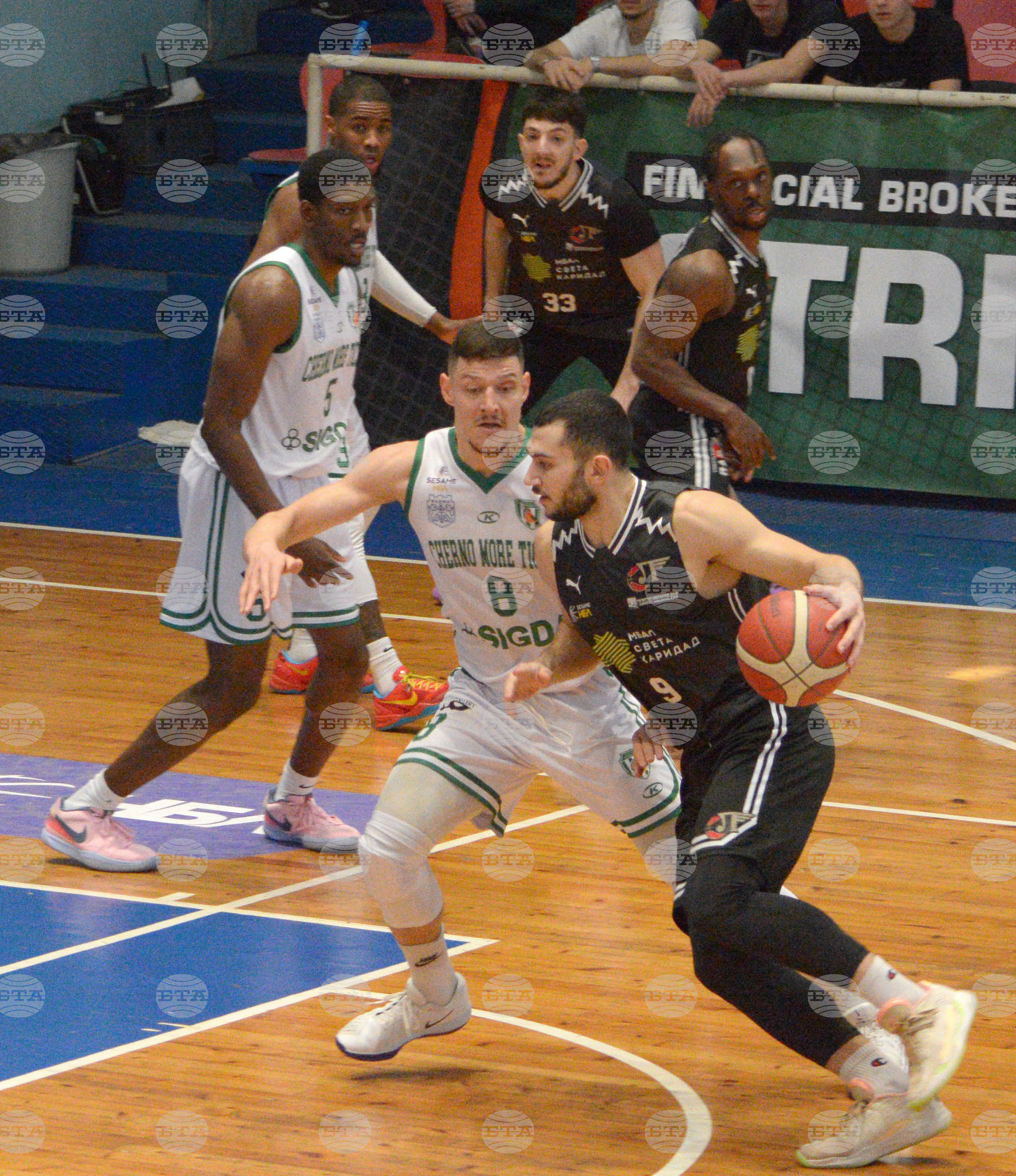 Варна - баскетбол - Черно море Тича - Локомотив Пловдив