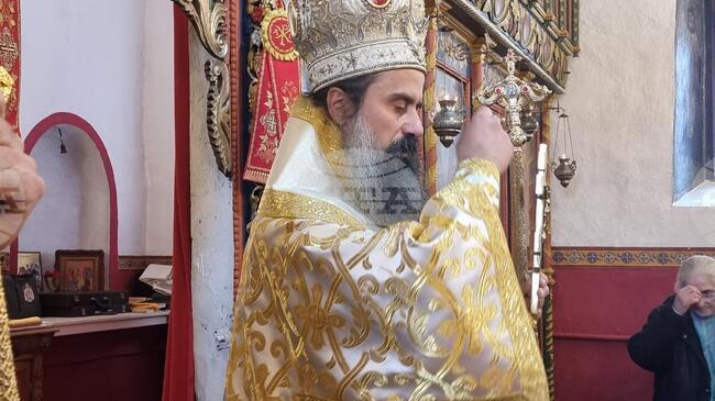 Да бъдем подобни на Бога в Неговите добродетели, призова българският партриарх Даниил в Сапарева баня