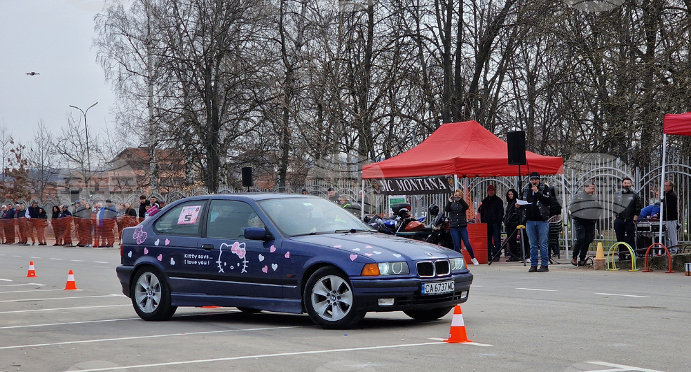 Монтана - осми март - рали - жени